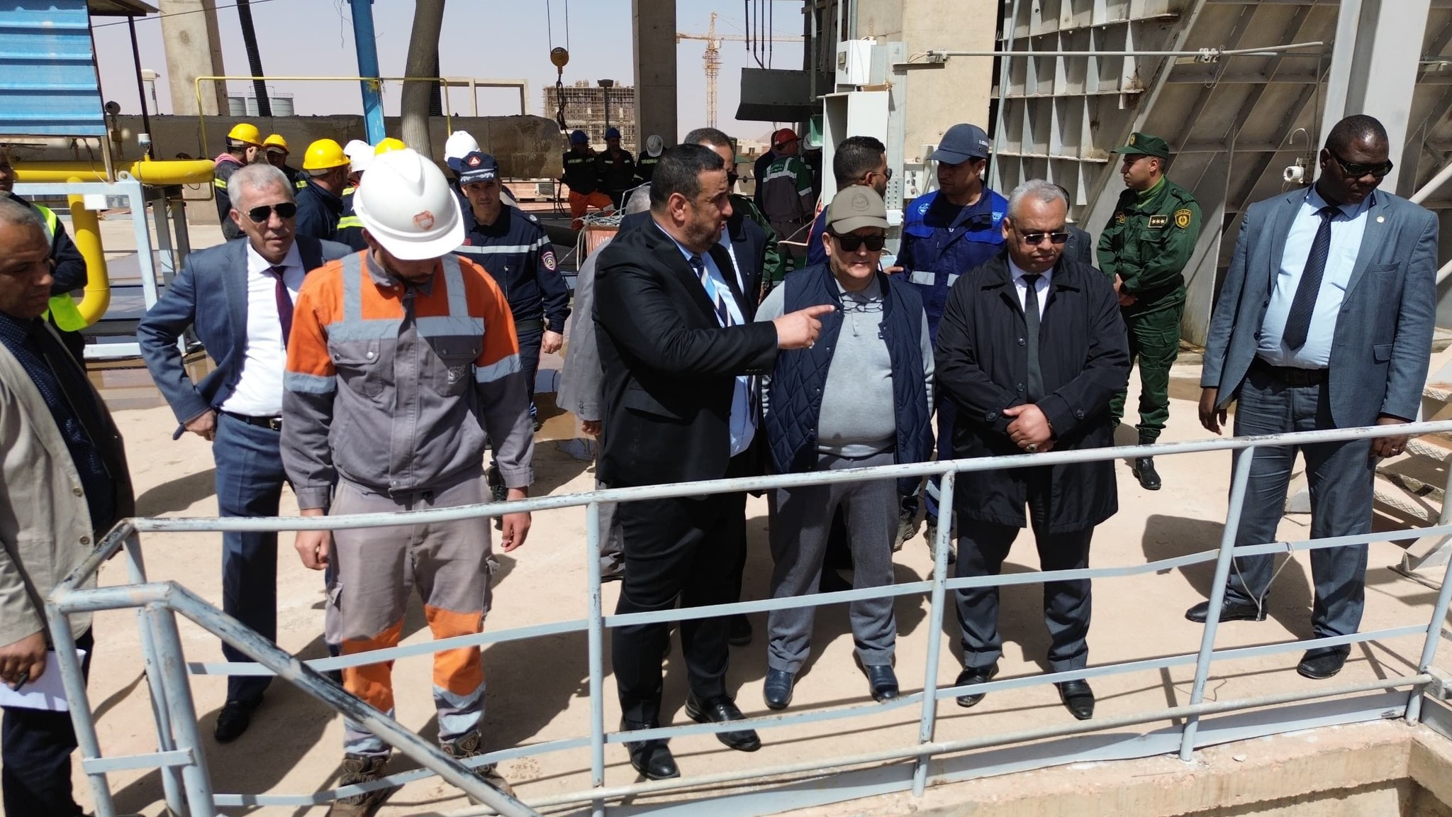 رفع العراقيل عن مصنع الاسمنت ببلدية تيمقطن