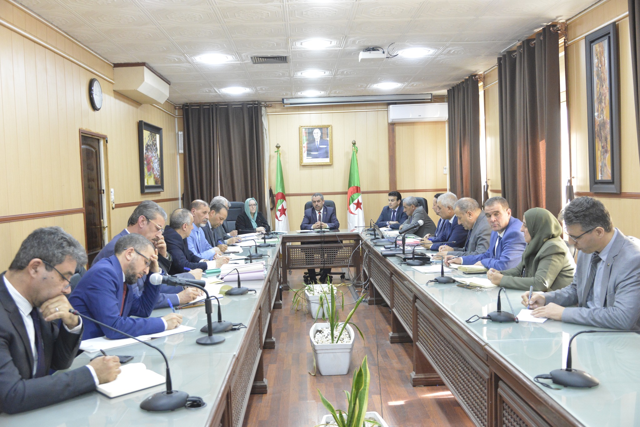 وزير التربية الوطنية سعداوي