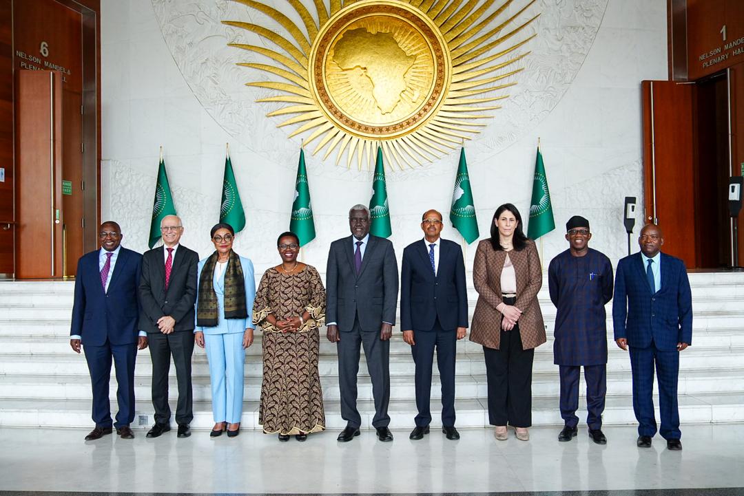 Mme Haddadi prend ses fonctions de vice-présidente de la Commission de l'UA