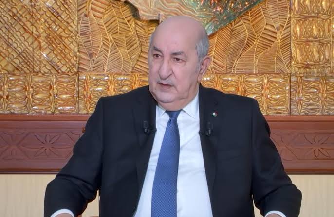 رئيس الجمهورية يجري لقاءه الإعلامي الدوري مع ممثلي الصحافة الوطنية