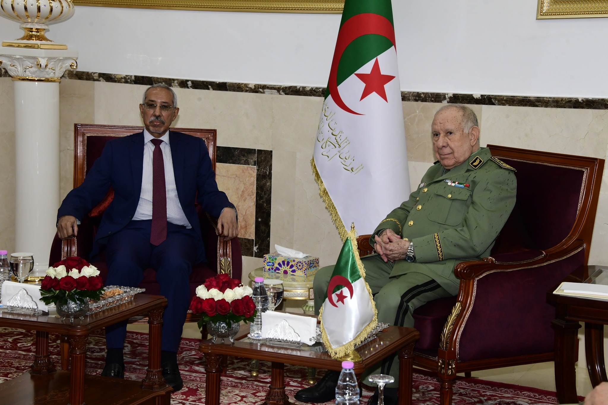 الفريق أول شنقريحة يستقبل وزير الدفاع الموريتاني