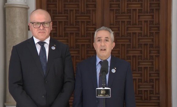 الباحث الجزائري كريم زغيب