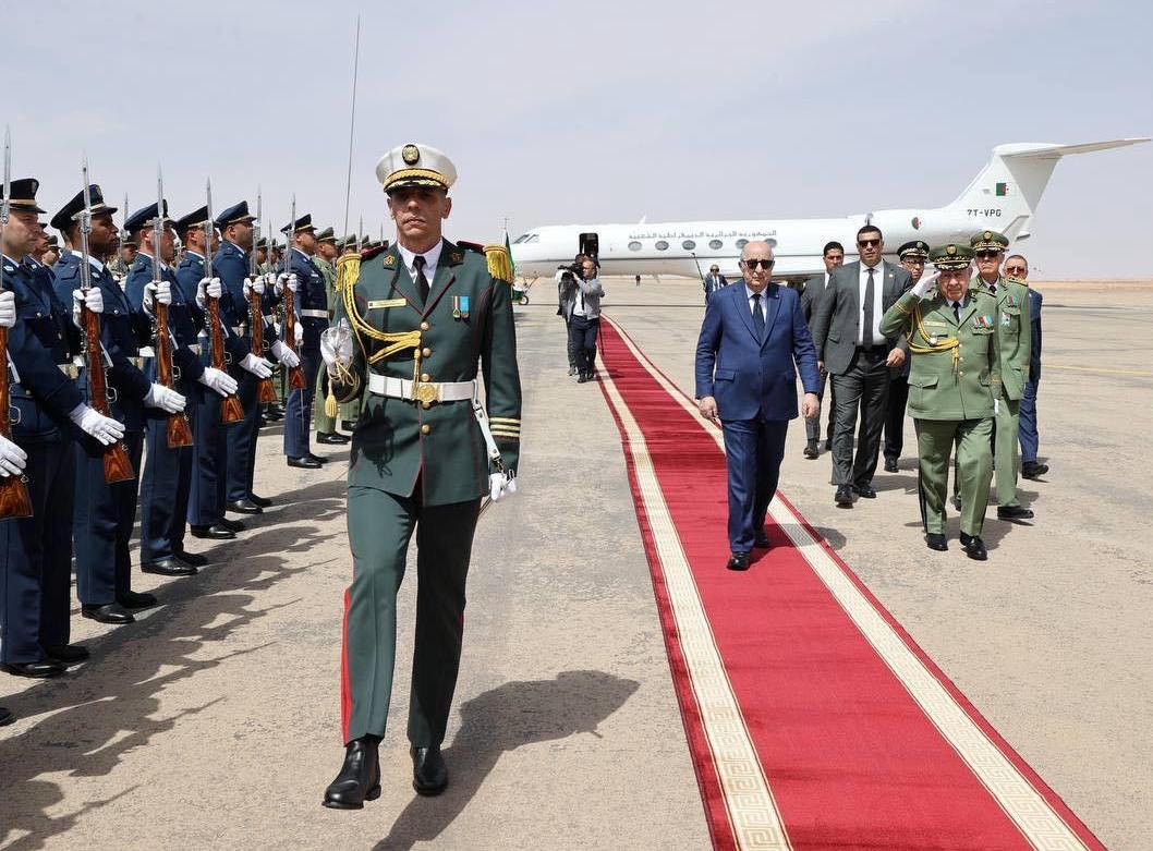 Le président de la République entame une visite de travail et d'inspection dans la wilaya de Bechar