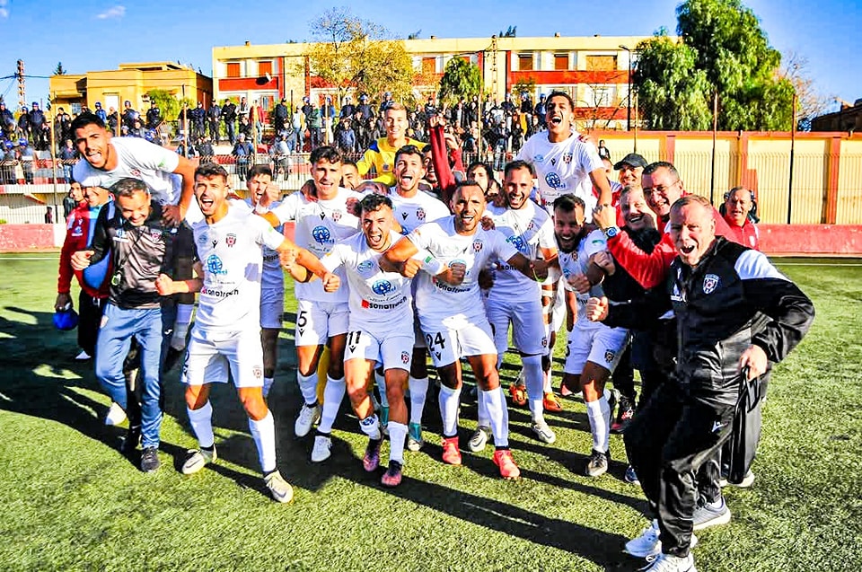 L’ES Ben Aknoun valide son retour en Ligue 1 Mobilis