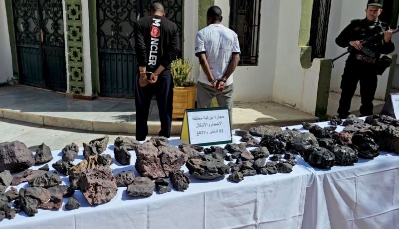 Plus de 300 kilogrammes de fragments de météorites saisies à Timimoun