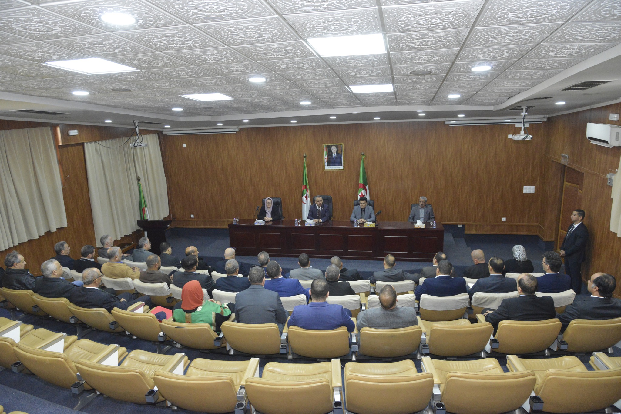 سعداوي يستقبل رؤساء وممثلي المنظمات النقابية وجمعيات أولياء التلاميذ
