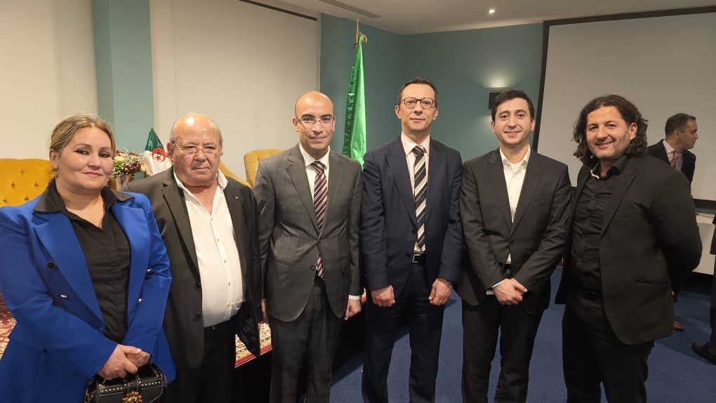 Chaib tient une rencontre interactive avec les opérateurs économiques et les compétences nationales en Belgique et au Luxembourg