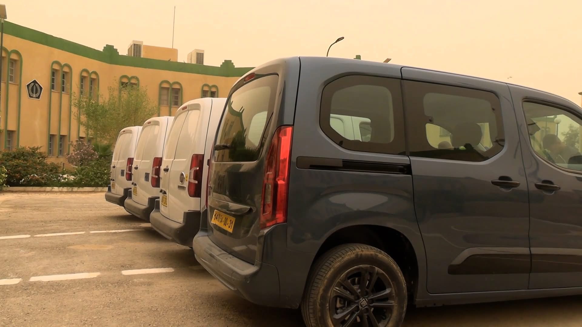 المضاربة في المركبات: الإطاحة بشبكتين إجراميتين بولاية الوادي | الإذاعة الجزائرية