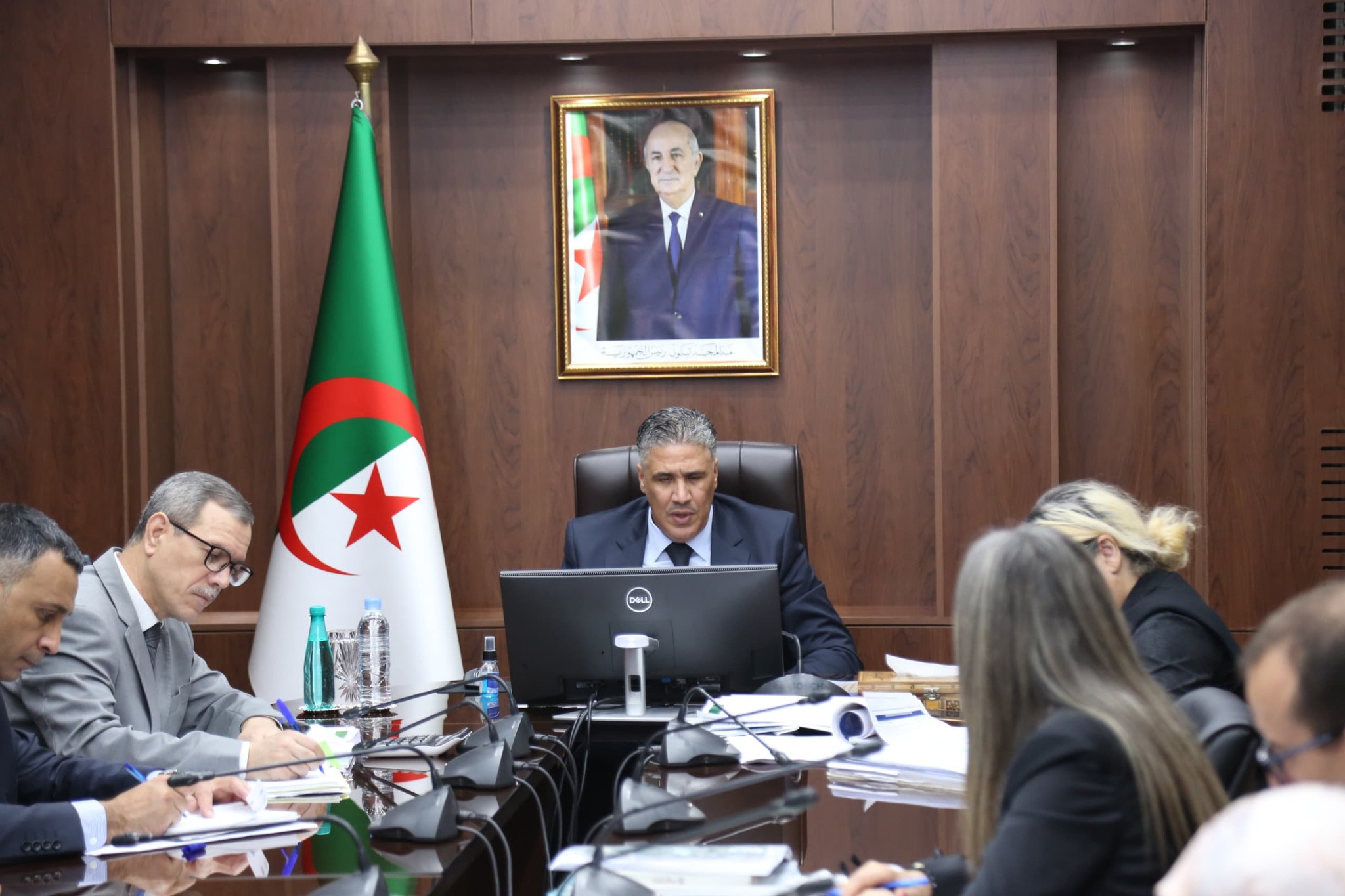 بلعريبي يشدّد على دعم ديناميكية الاستثمار في المدن الجديدة