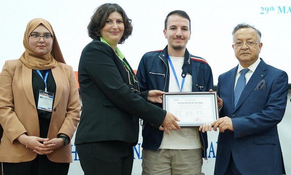 بداري يشرف  يشرف على الإطلاق الرسمي للتكوين الدكتورالي الاستثنائي للإنتاج الحيواني