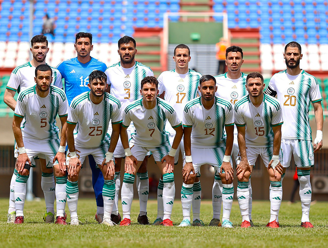 Equipe nationale de football des joueurs locaux