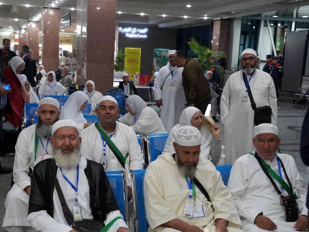 Constantine : départ du premier groupe de pèlerins vers les Lieux Saints