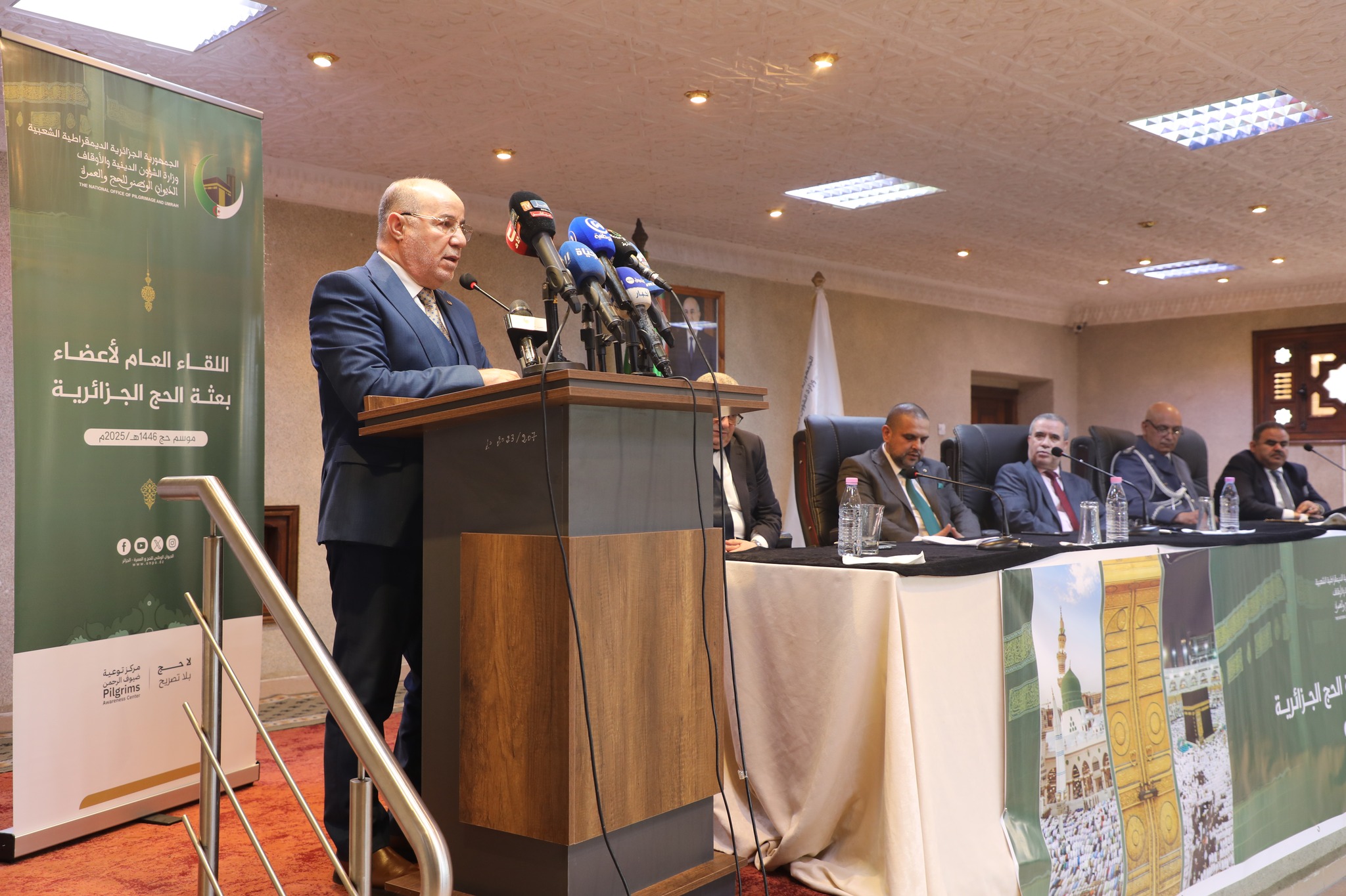 حج 1446هـ: انطلاق أول رحلة للحجاج السبت المقبل (وزير)