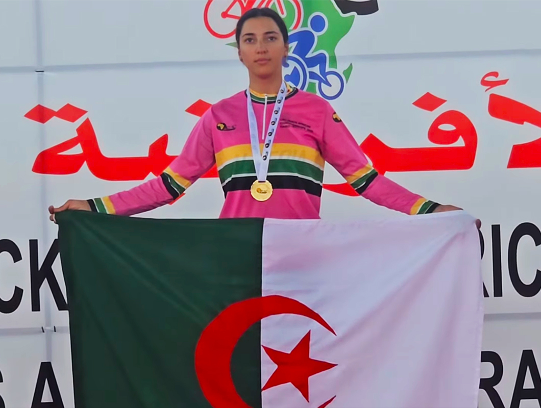 Nesrine Houili en Or au Caire