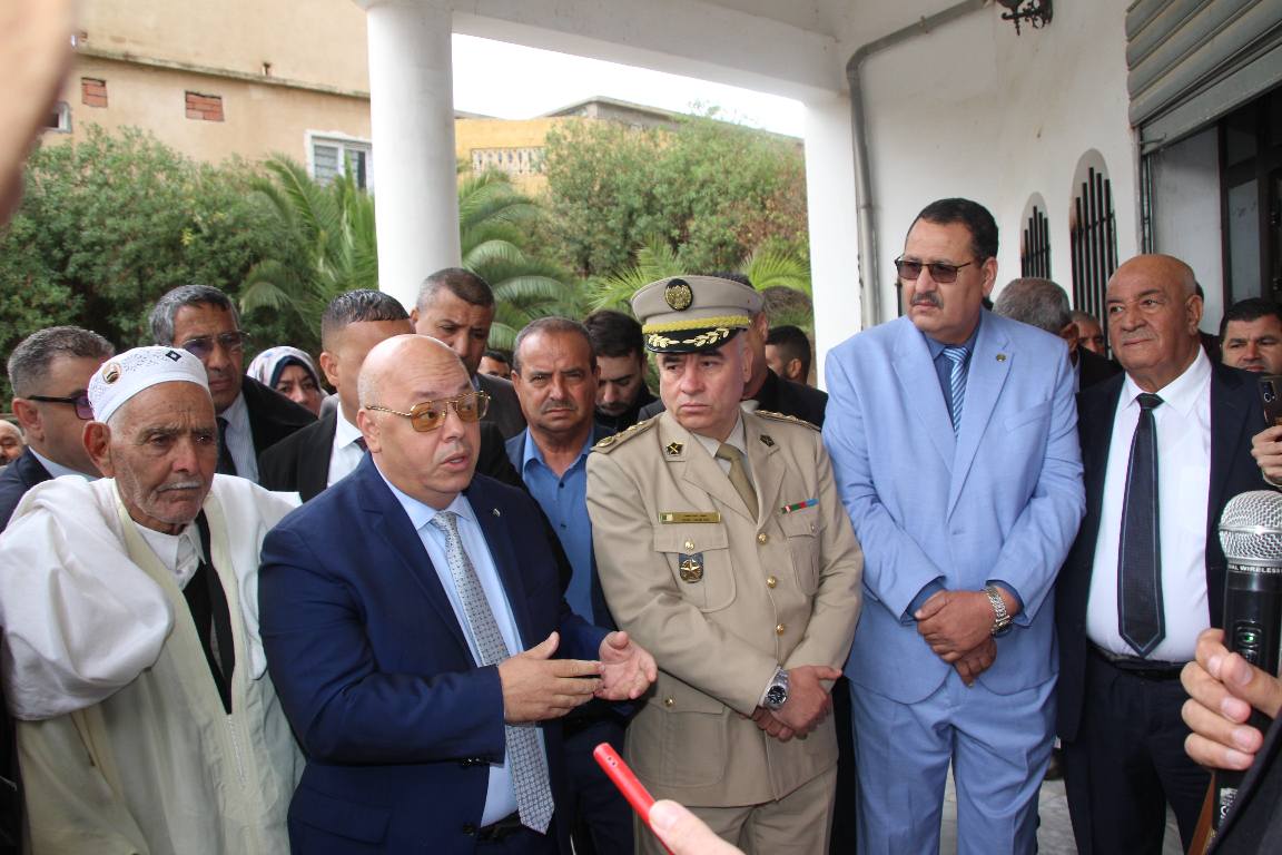 وزير المجاهدين العيد ربيقة