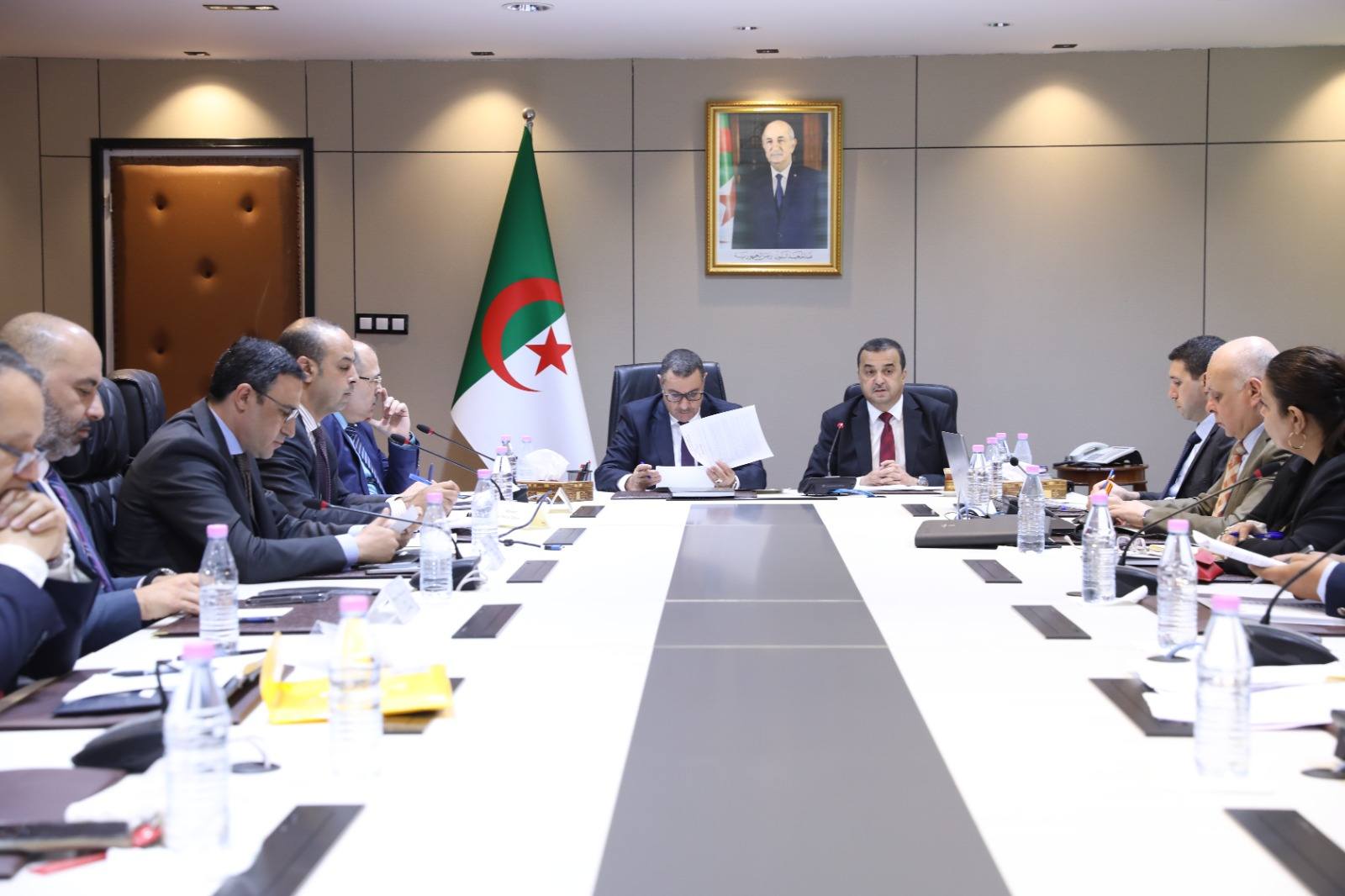 مشروع انشاء شركة وطنية للنقل الداخلي للمسافرين محور اجتماع تنسيقي بين وزيري النقل والطاقة