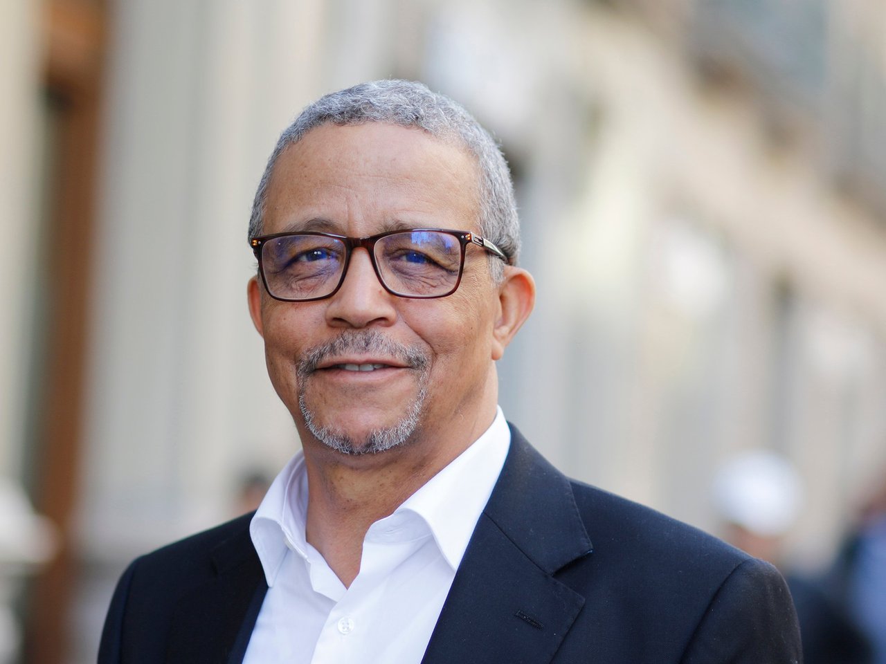 Yasmina Khadra obtient le prix du CMDA