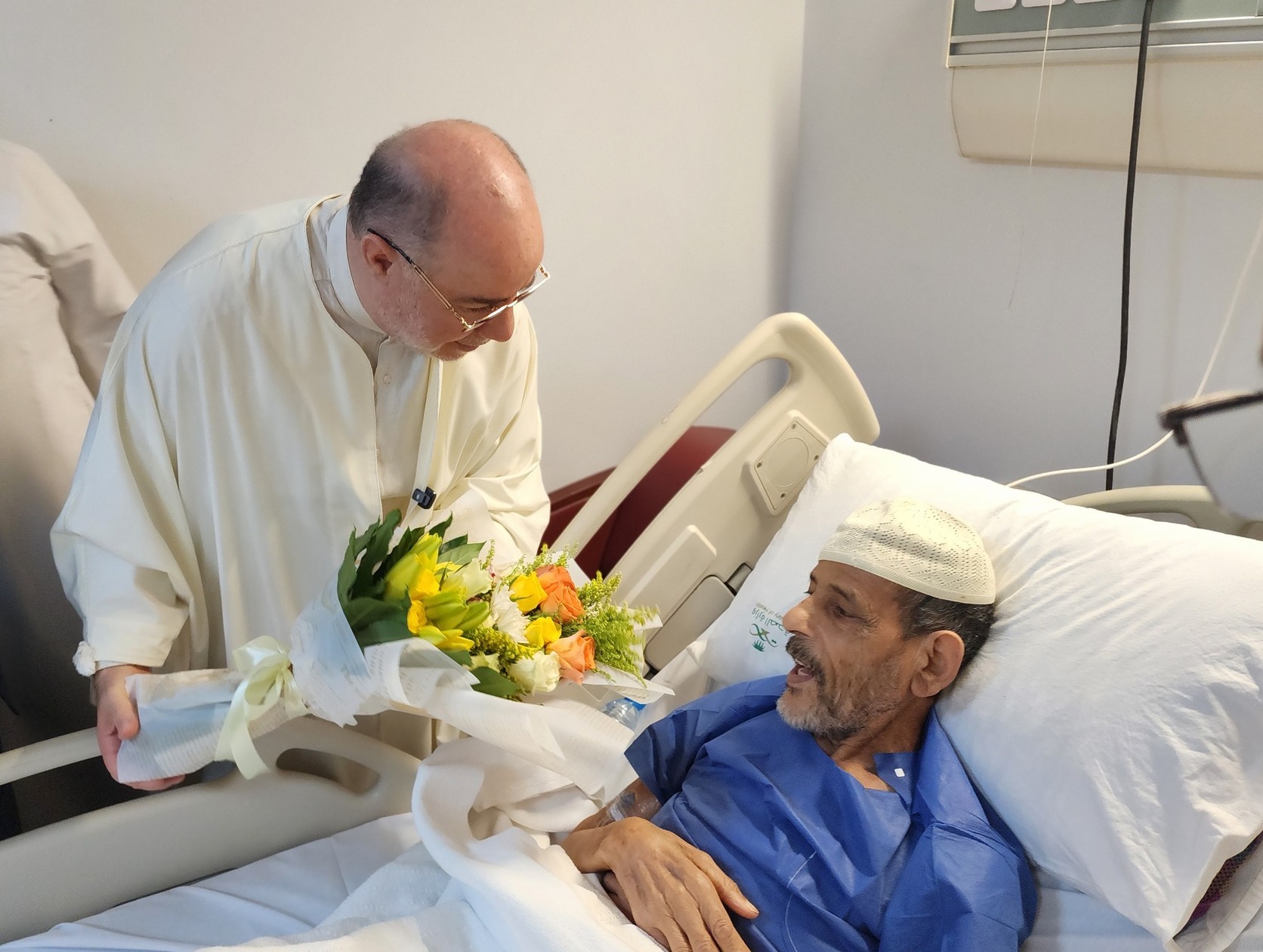 Belmehdi au chevet des hadjis algériens à l'hôpital Roi Fahad à Médine