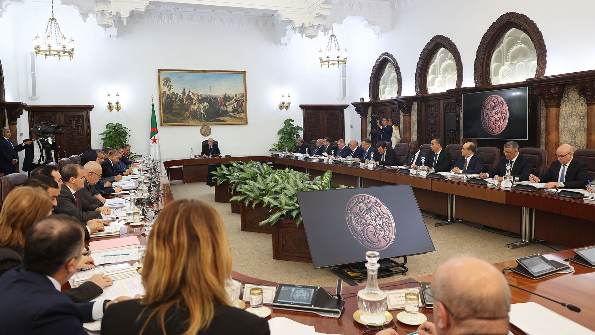 مجلس الوزراء