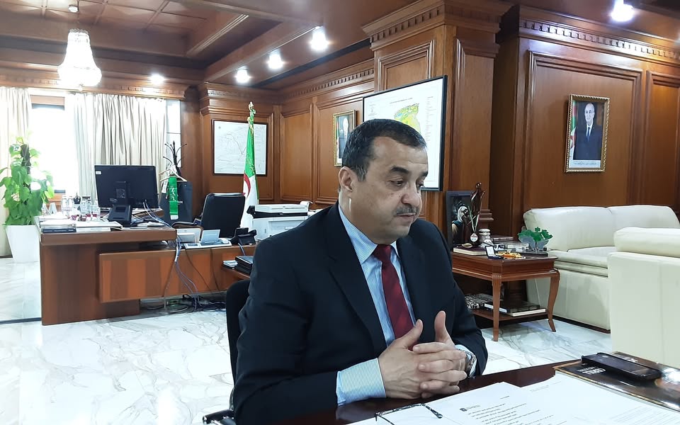 عرقاب يتحادث هاتفيا مع نظيره السوري حول تعزيز التعاون في المجال الطاقوي