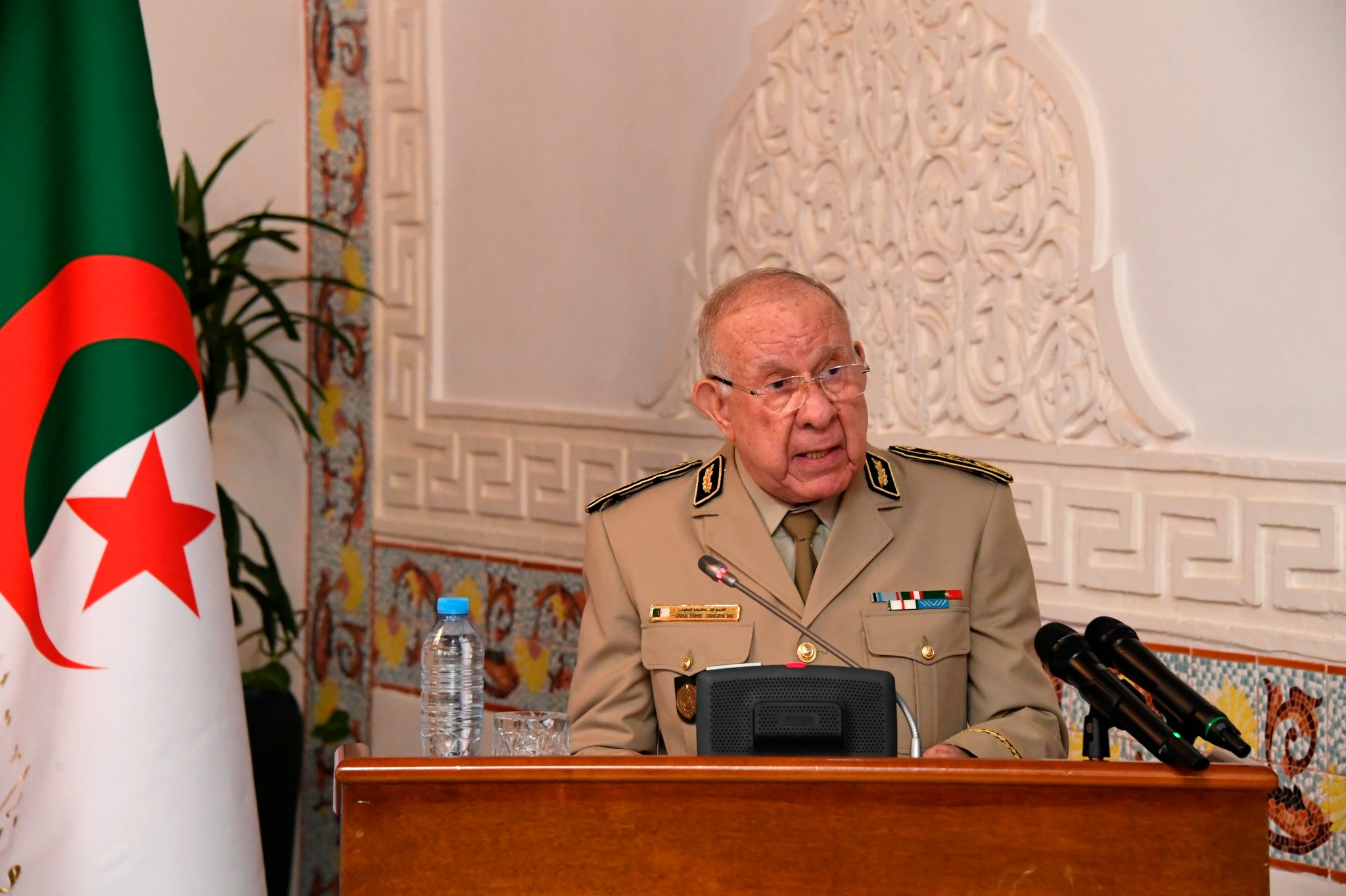 الفريق أول شنقريحة