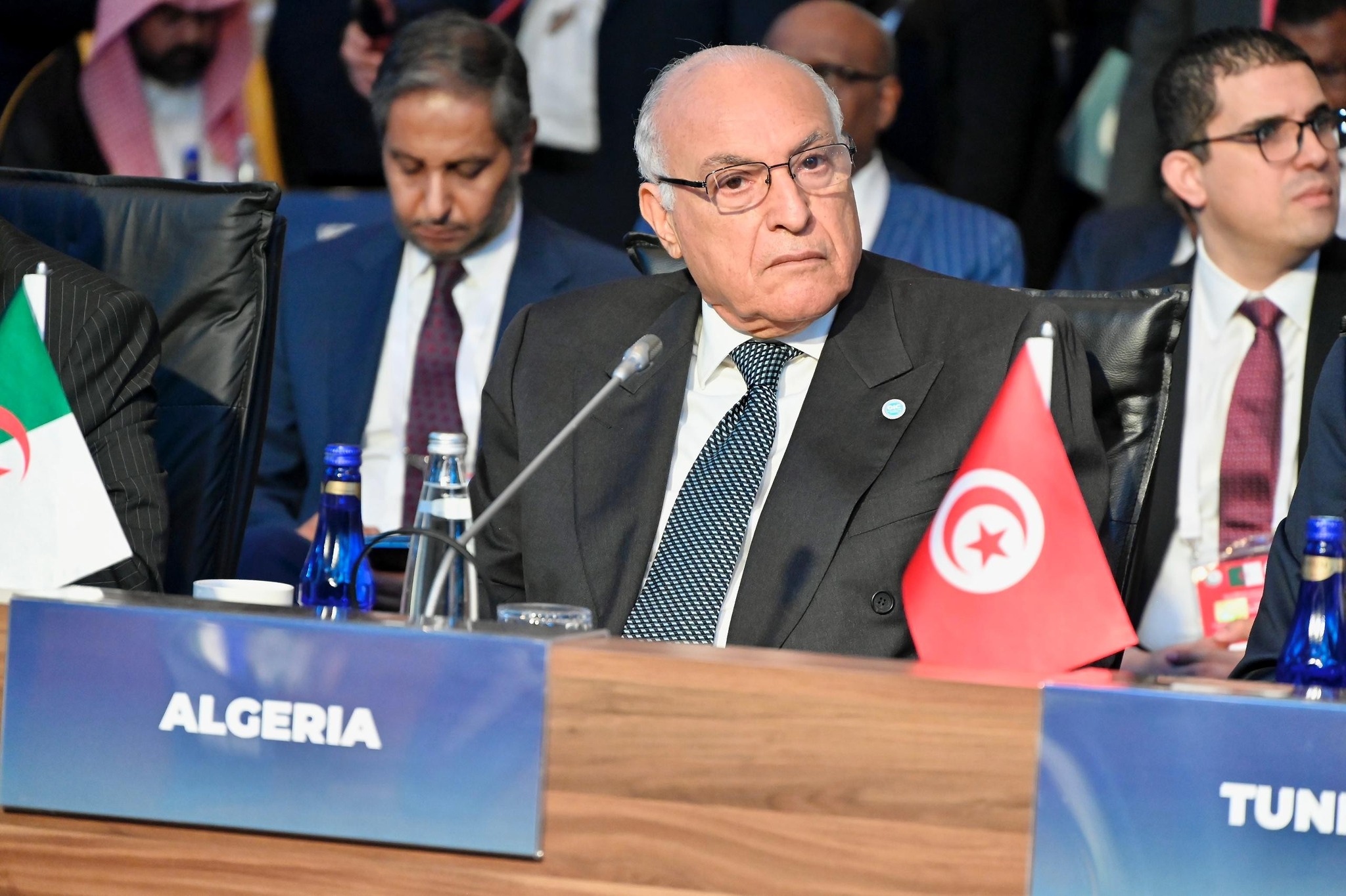 Ahmed Attaf, ministre des Affaires étrangères et de la Communauté nationale à l'étranger