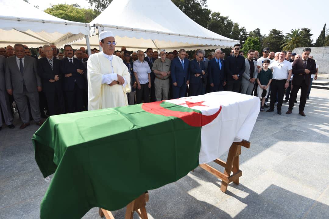 تشييع جثمان المجاهد المرحوم مصطفى بودينة