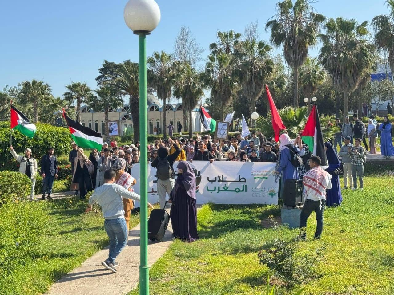 تنديد واسع بفضيحة مشاركة وفد صهيوني في منتدى تطبيعي بالعاصمة الرباط 