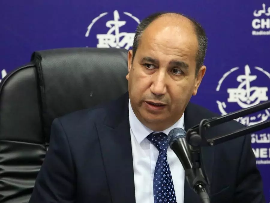 الاستثماتر