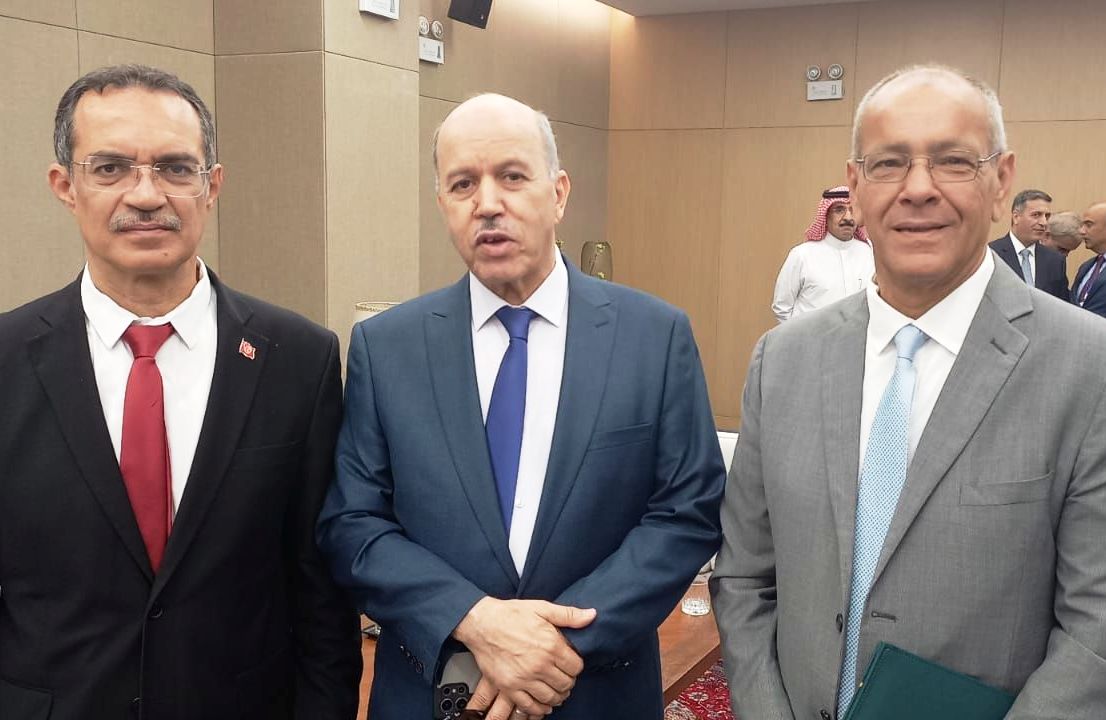 السيد سايحي يلتقي بوزيري الفلاحة والبيئة التونسيين