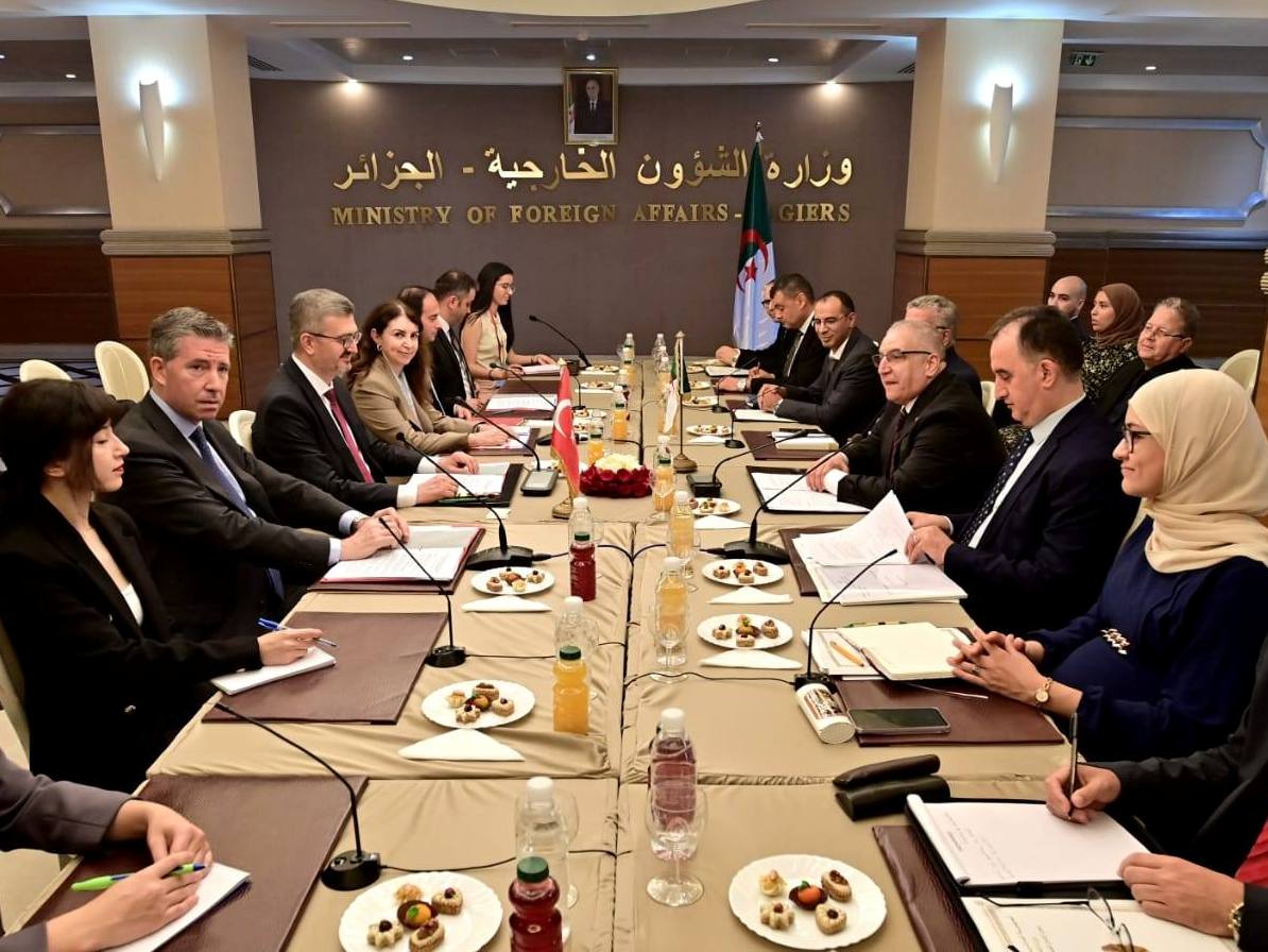 لوناس مقرمان