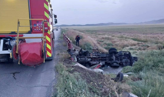 accident-renversement-camion.png