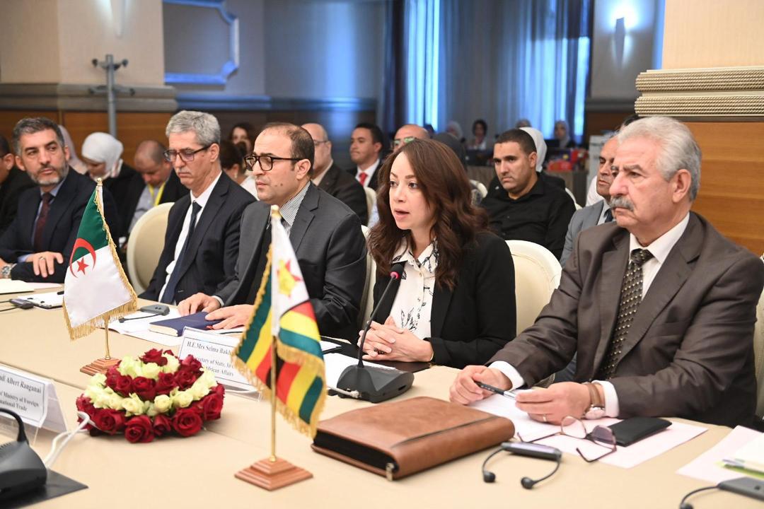انعقاد أشغال الدورة الرابعة للجنة المشتركة للتعاون بين الجزائر وزيمبابوي