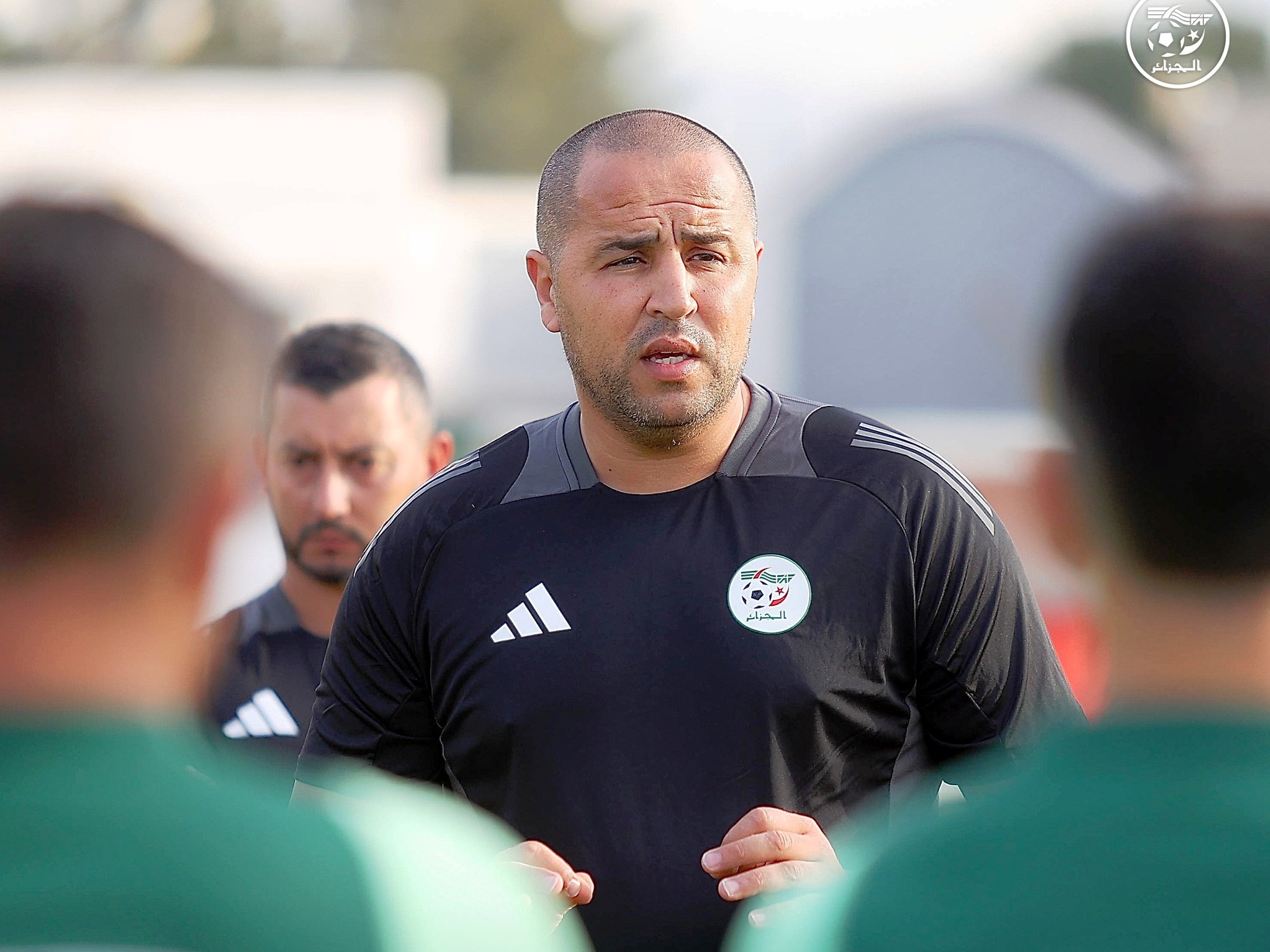 كرة القدم (بطولة افريقيا للمحليين 2024/ المؤجلة الى 2025): المنتخب الوطني  يواصل تحضيراته بسيدي موسى