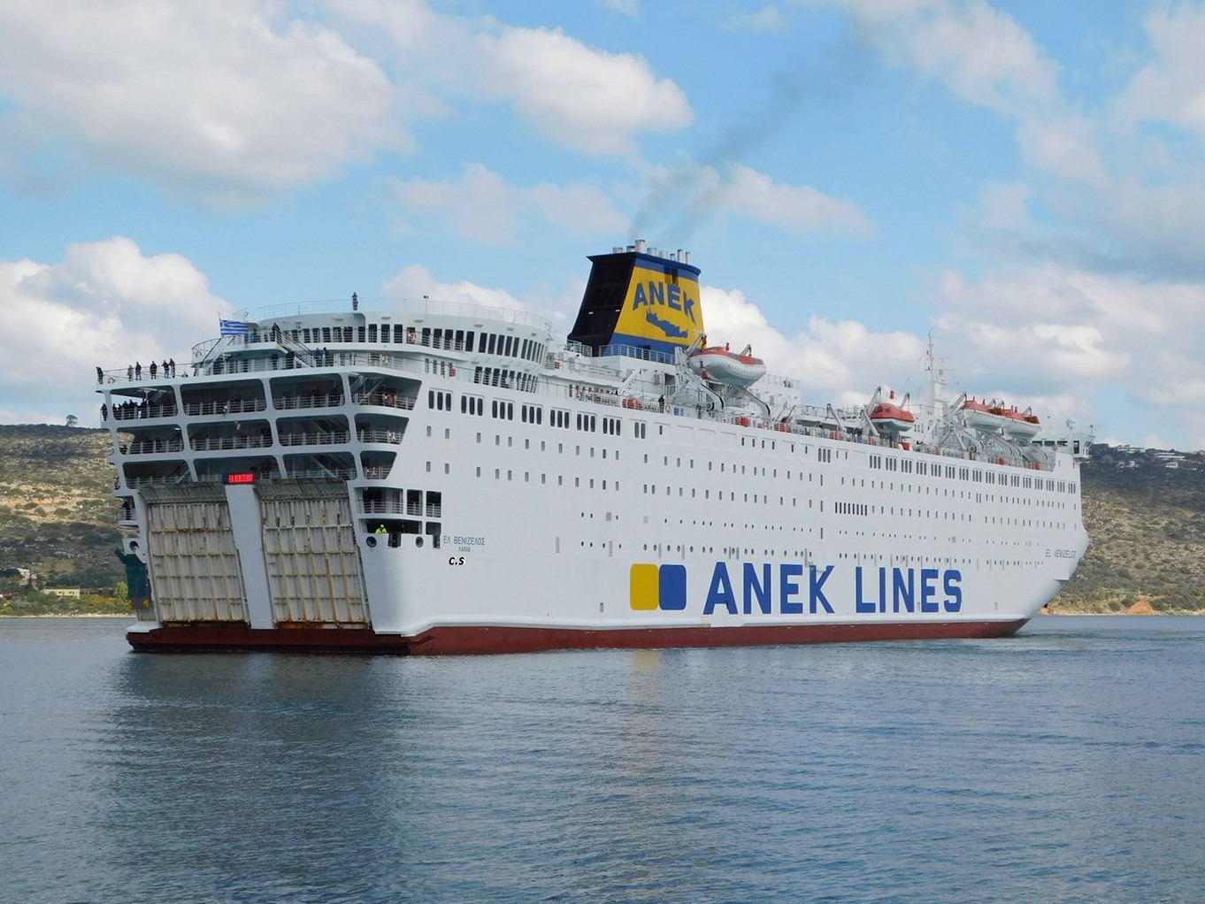 Le navire affrété «El Venizelos» entamera jeudi ses traversées depuis l'Espagne