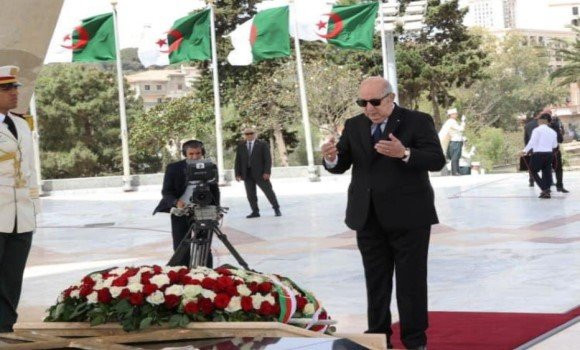 tebboune-makam-echahid2024.jpg