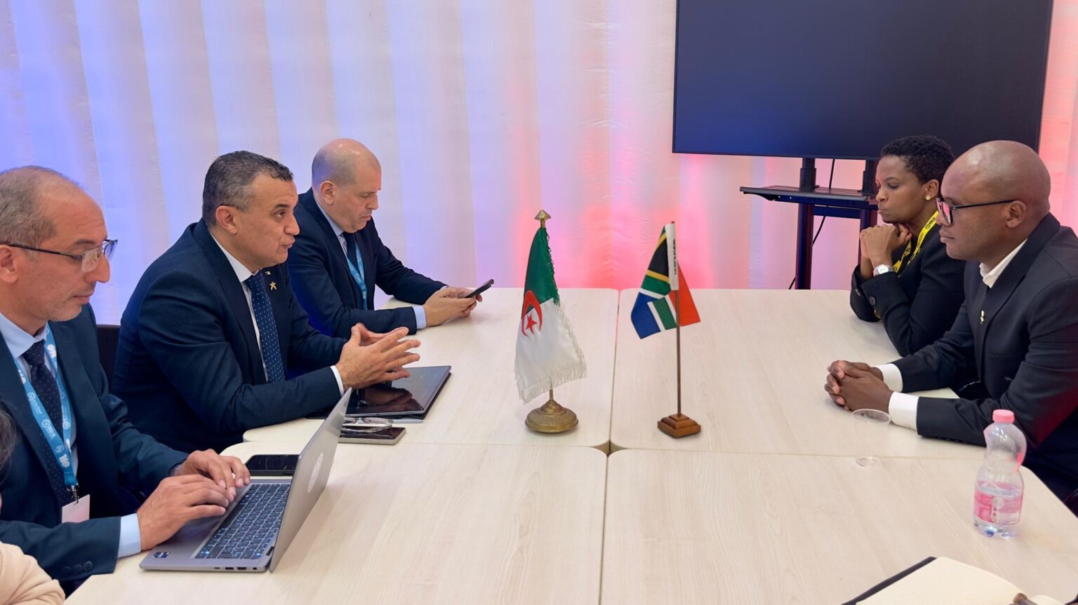 زروقي يعقد لقاءات ثنائية مع نظرائه من عدة دول بجنيف