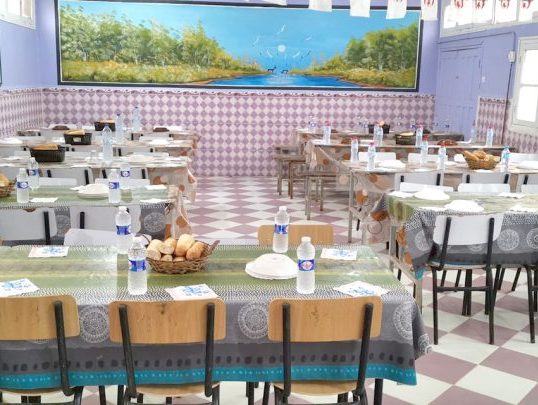 مطاعم مدرسية