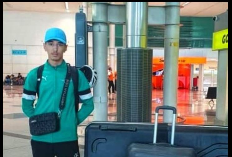 الدولي الجزائري محمد امين حمزاوي سيواصل تربصه التكويني بإسبانيا  (اتحادية)