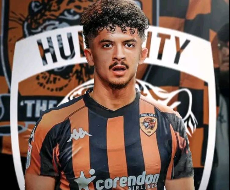 كرة القدم(بطولة انجلترا/ الدرجة الاولى): بشير بلومي يعود إلى قائمة هال سيتي