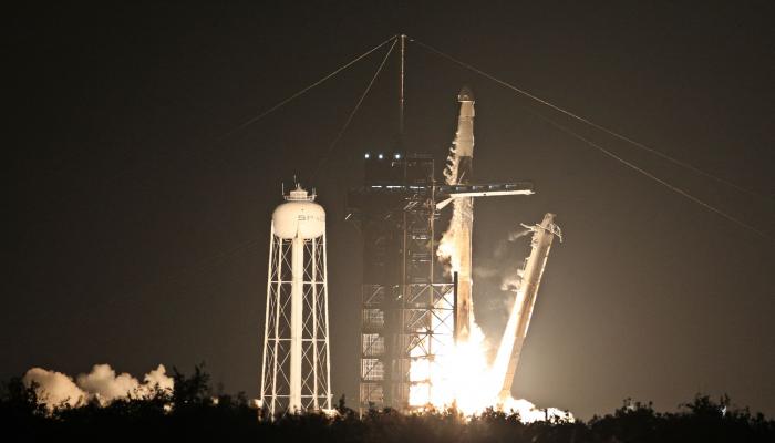 اطلاق 28 قمراً صناعياً أمريكياً إلى الفضاء