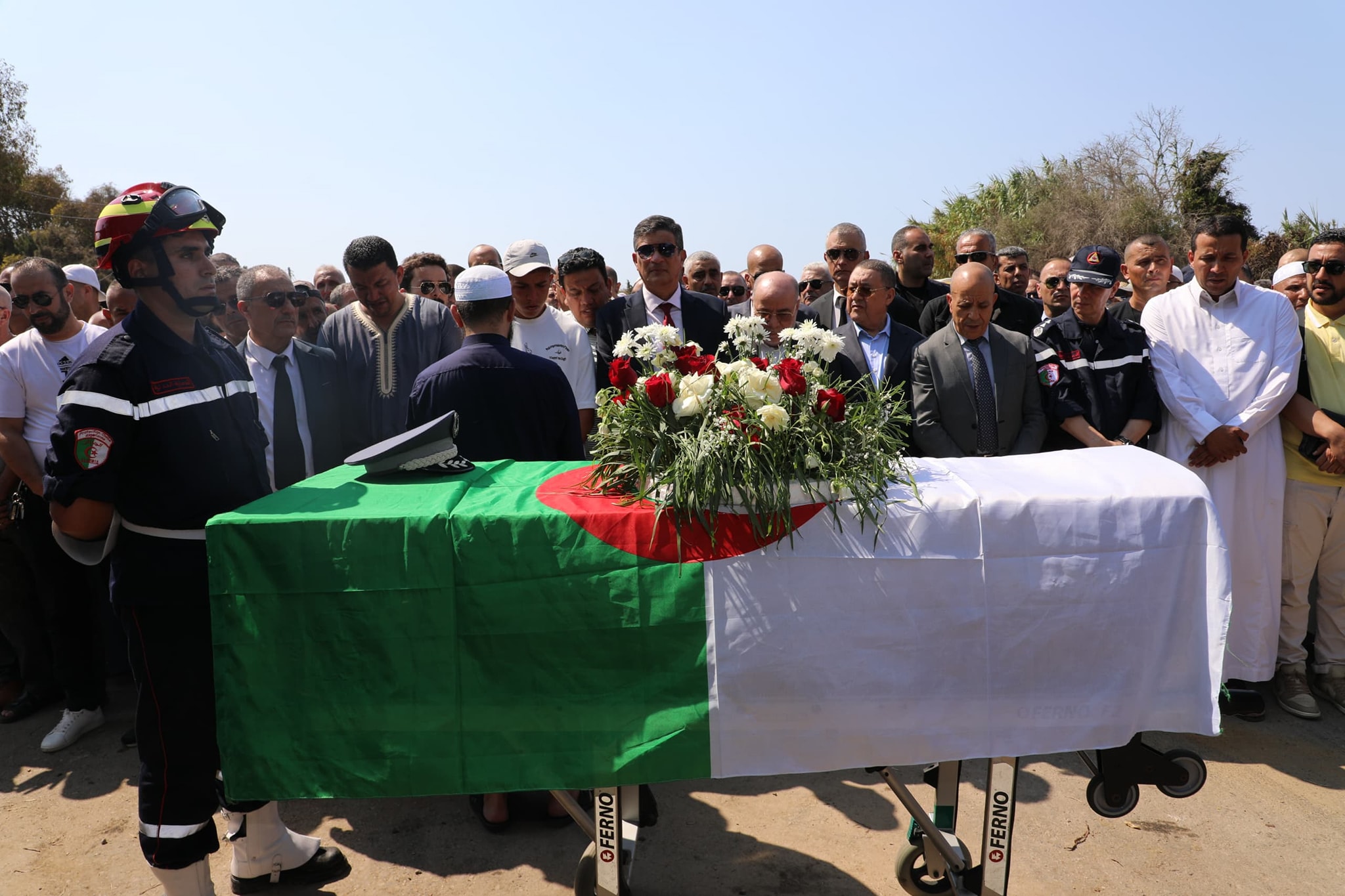 حادث تحطم طائرة للحماية المدنية بجيجل: تشييع جثمان المقدم رضوان برجي  بالعاصمة