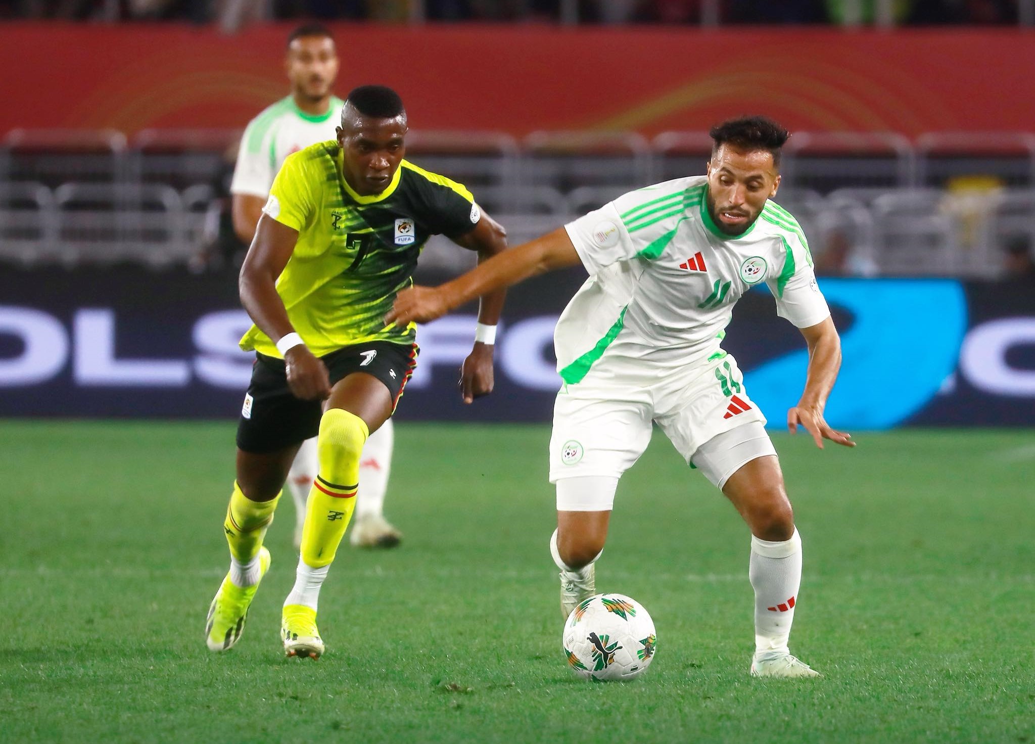 مزيان أمام أوغندا