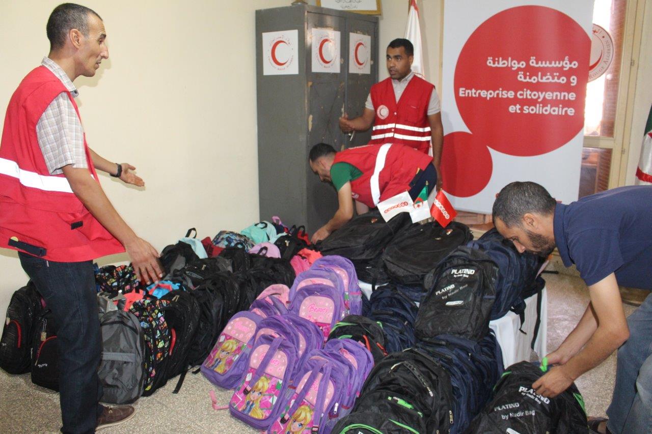 الهلال الأحمر الجزائري بوهران : نحو توزيع زهاء 5 ألاف محفظة  مدرسية