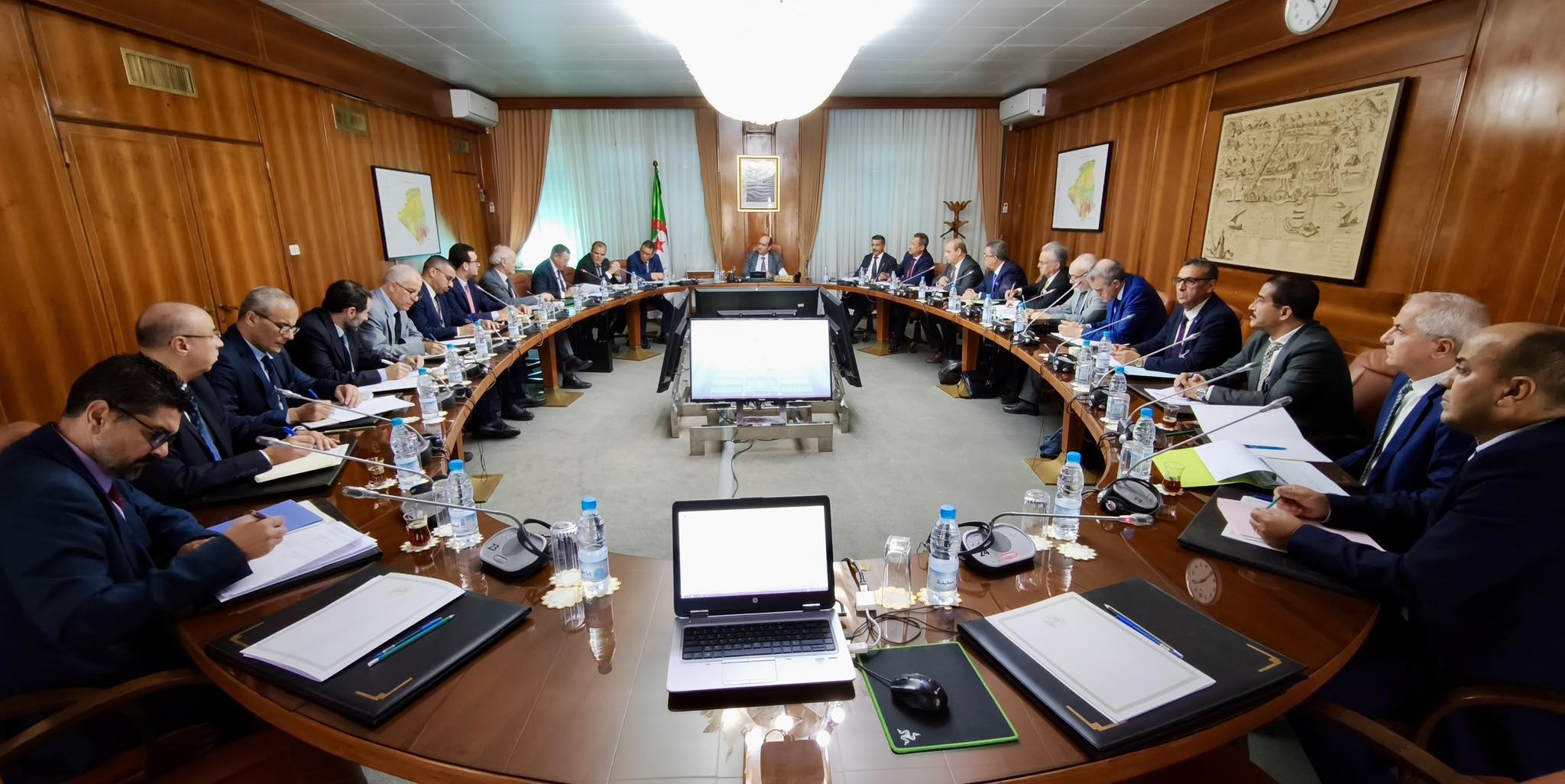 اجتماع الحكومة