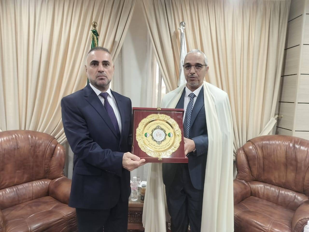 المجلس الإسلامي الأعلى: السيد زيد الخير يستقبل سفير دولة فلسطين لدى الجزائر