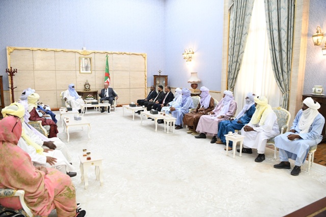 رئيس المجلس الشعبي الوطني يستقبل وفدا من أعيان ولاية جانت