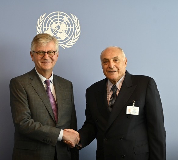 السيد عطاف يجري بنيويورك محادثات ثنائية مع وكيل الأمين العام للأمم المتحدة  المكلف بعمليات السلام