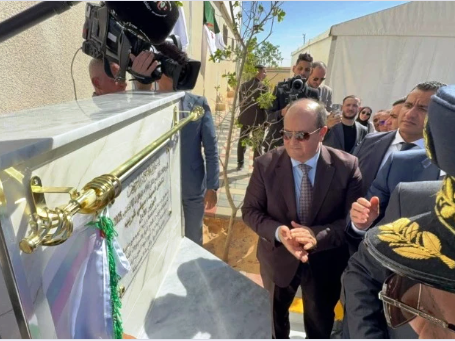 معاينة مشروع وحدة تأهيل وتوسيع تجهيزات ومعدات صناعة زجاج