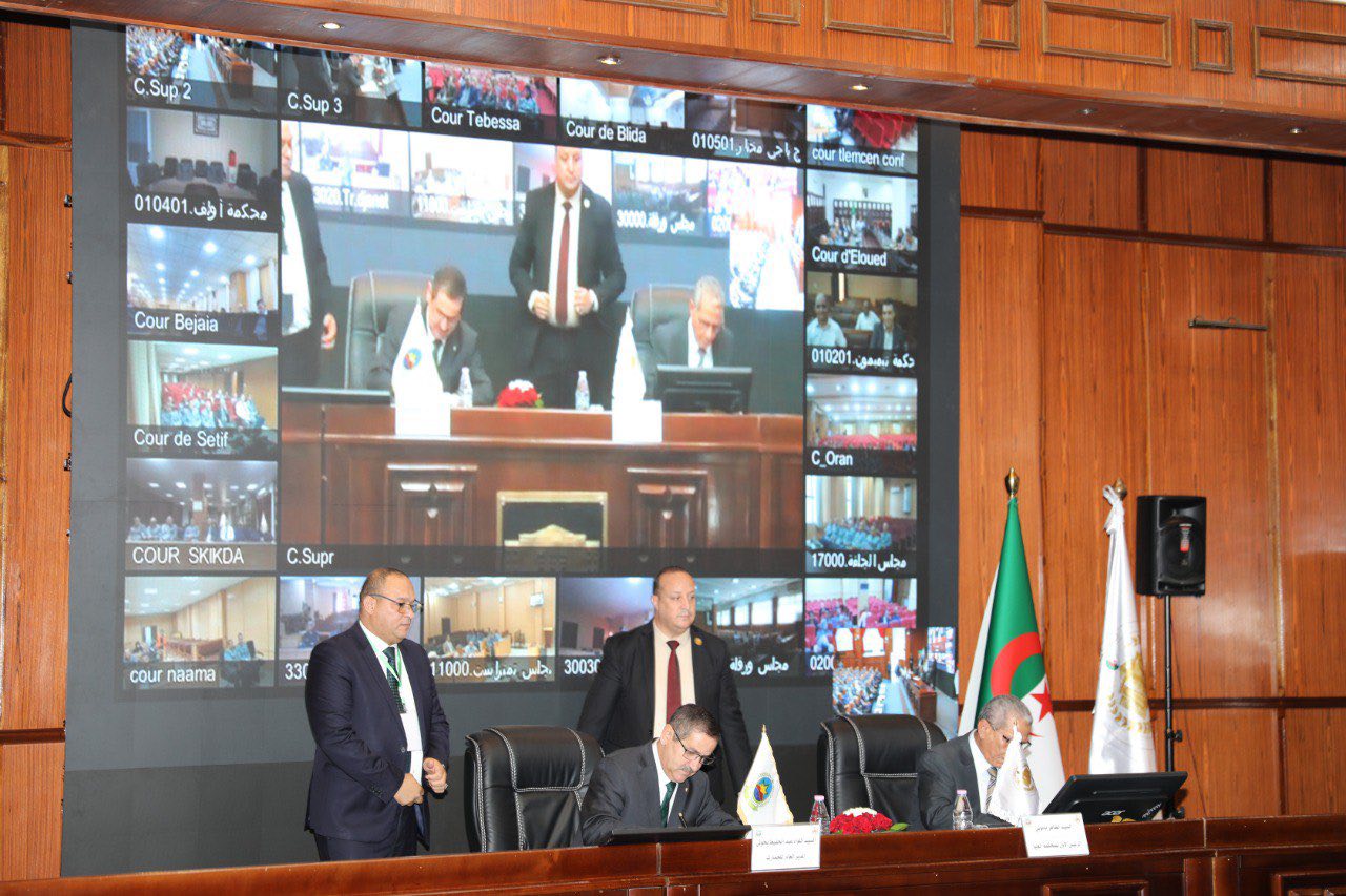 المحكمة العليا والمديرية العامة للجمارك تبرمان اتفاقية تعاون